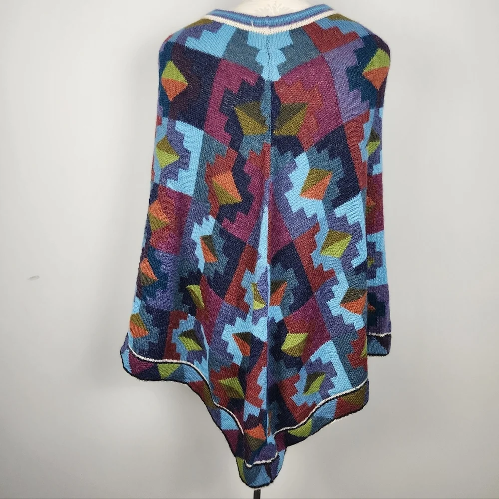 Geometric Patterned Multicolor Poncho Size Large - Picture 3 of 12
